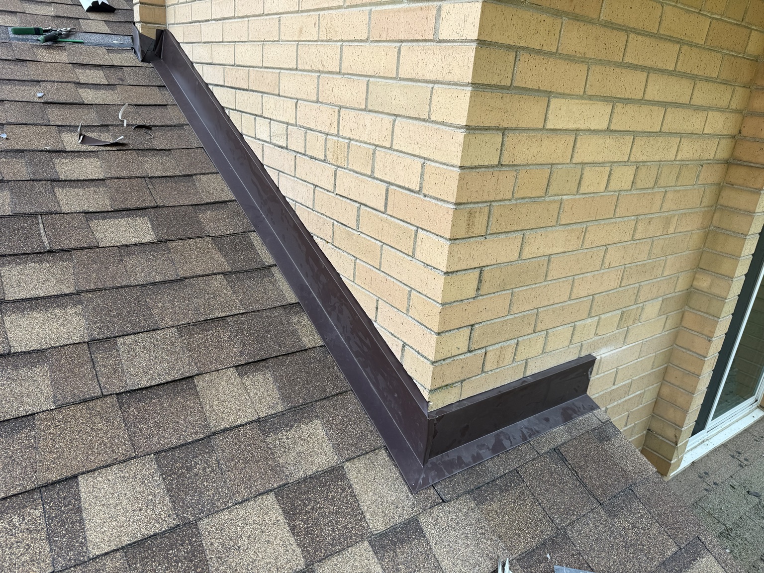 Custom chimney flashing